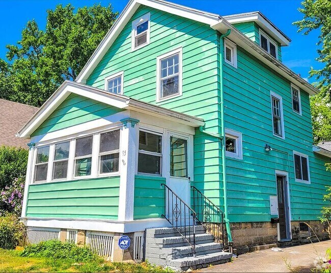 Myrtle Hill Apartments for Rent with Washer & Dryer Rochester, NY 2