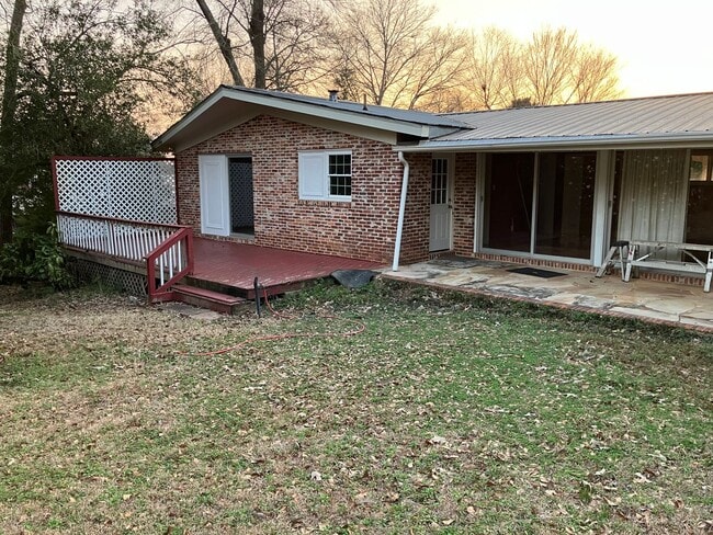 Building Photo - Beautifully Renovated Home for Rent in Americus