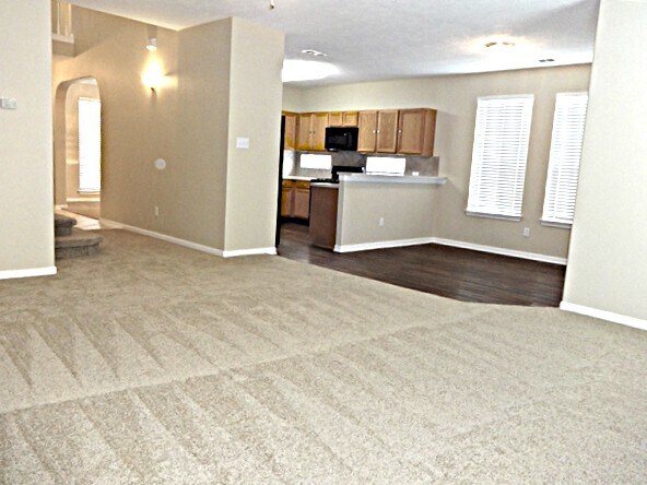 Foto del edificio - 2906 Tara Gables Ct