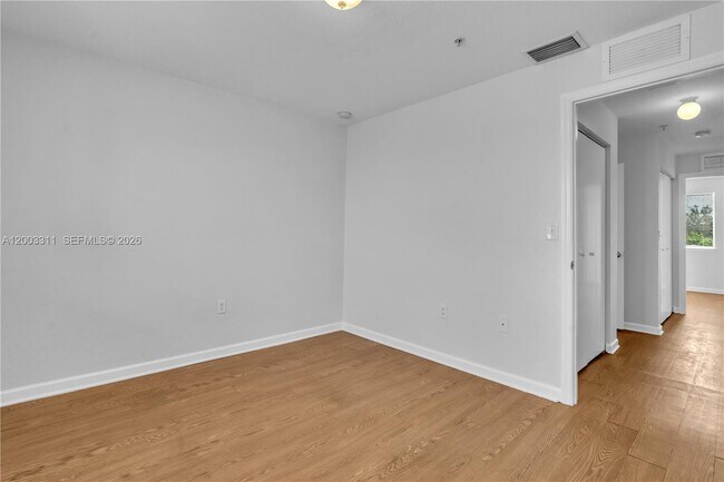Foto del edificio - 14226 NW 17th Ave