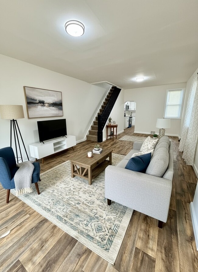 Photo - 1855 E Westmoreland St Townhome