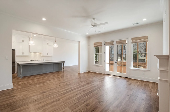 Building Photo - Custom-Built 4 Bedroom Home / Gated Community