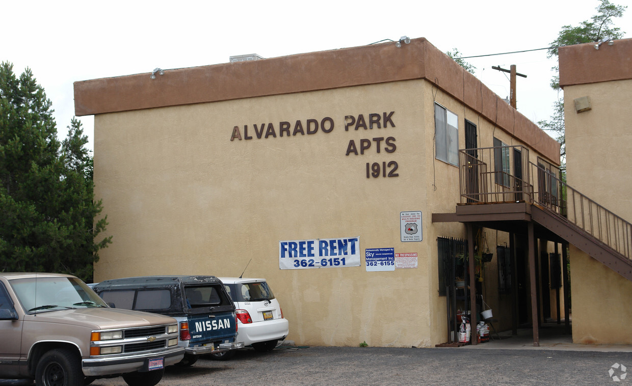 Building Photo - Alvarado Park Apartments