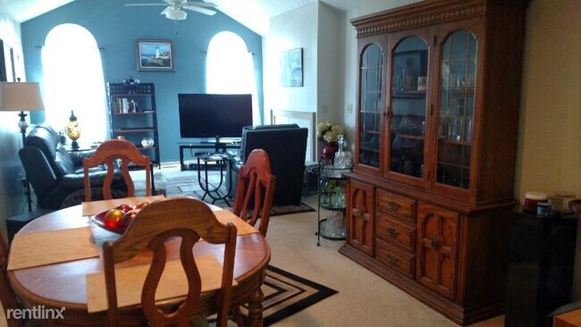 Foto del edificio - 2 br, 2 bath Condo - 117 Stonegate Blvd