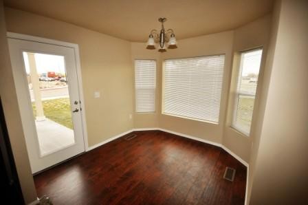 Building Photo - 1585 S Allante Pl