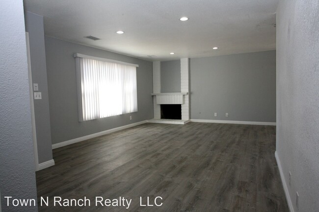 Building Photo - 4 br, 2 bath House - 10618 Felix Dr.