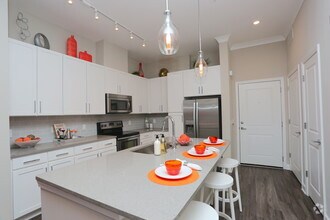 Interior Photo - Reserve Decatur Apartments