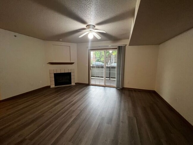 Building Photo - $1,125 | 2 Bedroom, 1 Bathroom Condo | Pet...