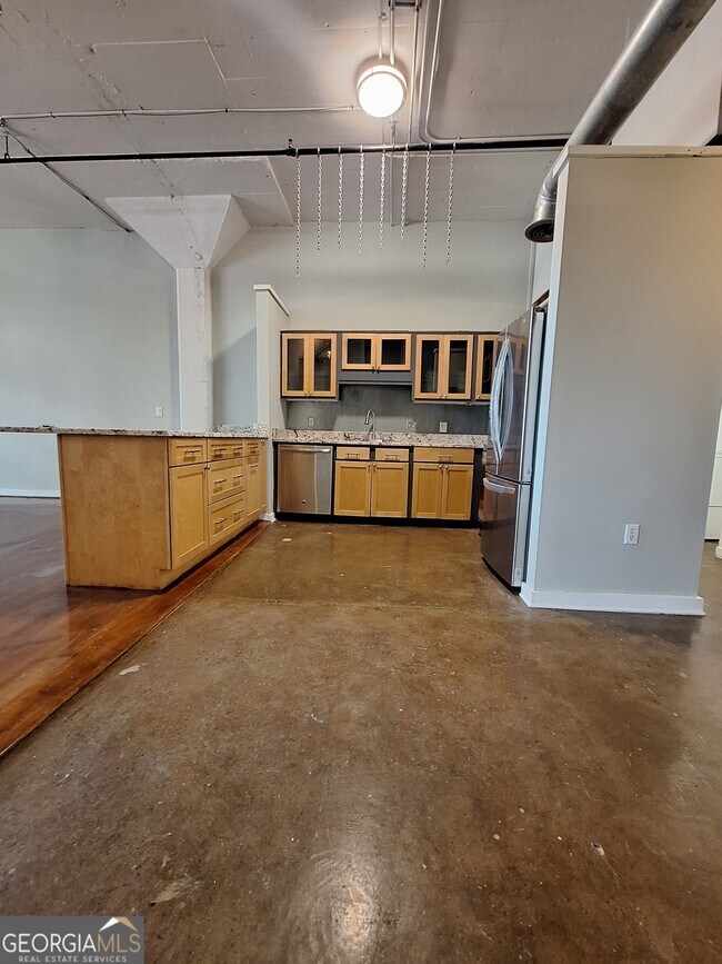 Building Photo - 172 Haynes St SW
