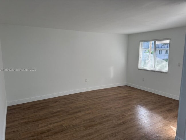 Building Photo - 6775 SW 44th St