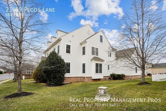 Foto del edificio - 23089 Pecos Ln
