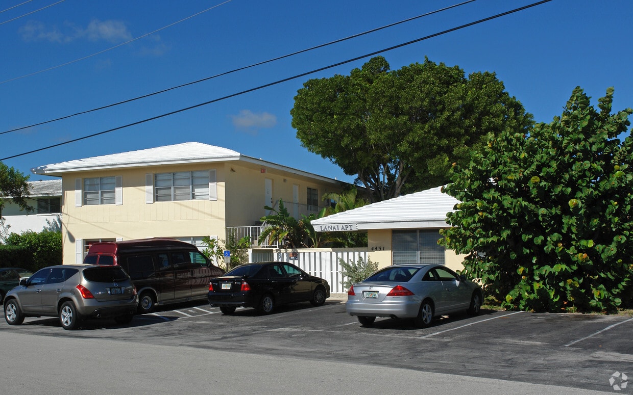 Building Photo - Lanai 19 Apartments