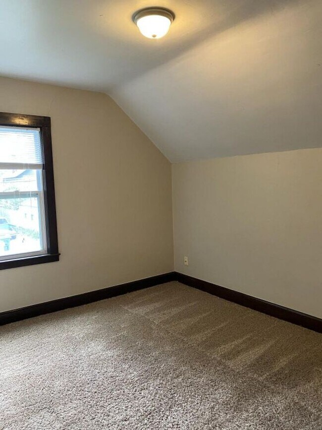 Foto del edificio - 2 Bedroom; 1 Bathroom single family home!