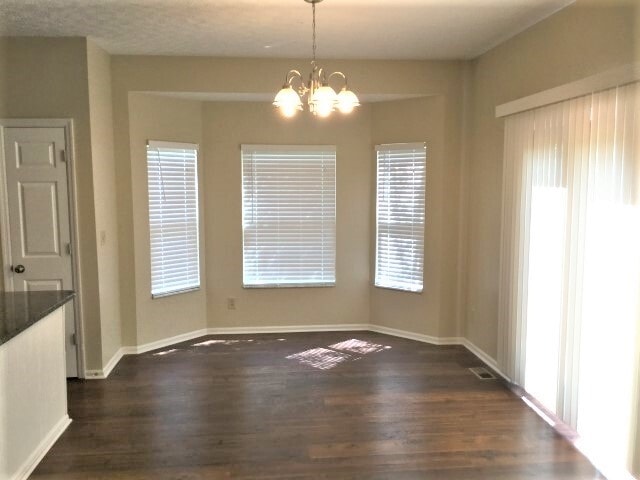 Foto del edificio - 742 Keltoncrest Dr