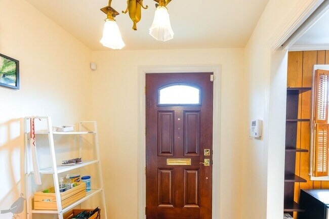 Foto del edificio - 819 6th St SW