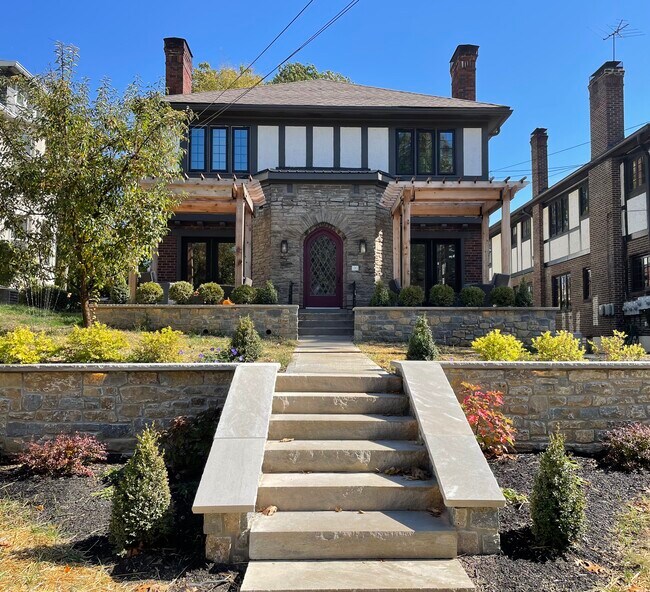 Building Photo - 3514 Mooney Ave