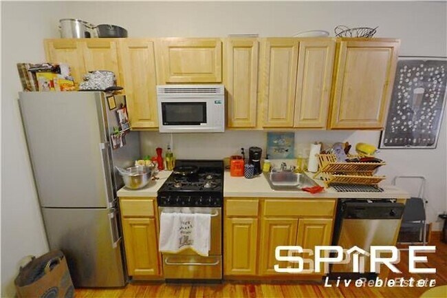 Foto del edificio - 814 10th Ave