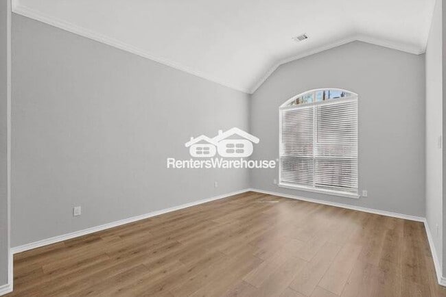 Building Photo - Renovated in Highland Village Ready to Be Your Home