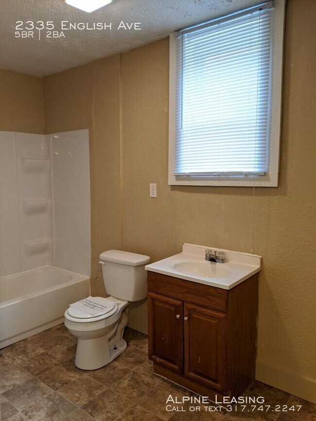 Foto del edificio - Short Commute to Downtown & Fountain Square!