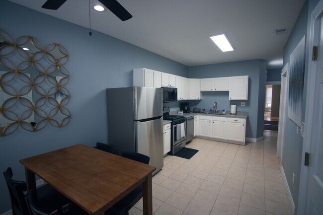 Foto del edificio - 3927 N Whipple St