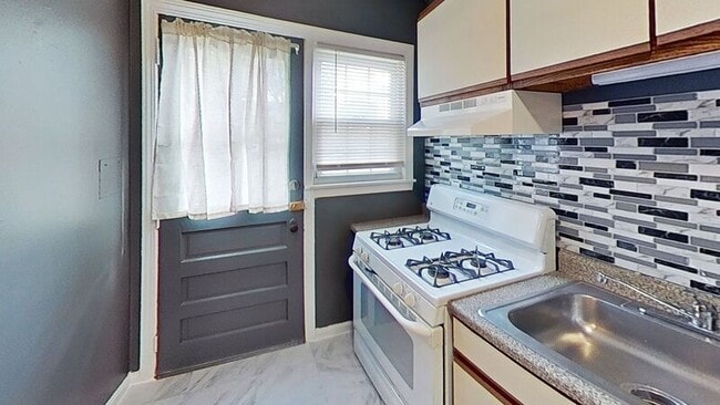 Foto del edificio - 441 Cold Spring Ave