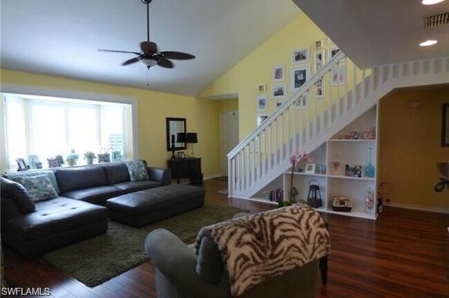 Foto del edificio - 6073 Timberwood Cir