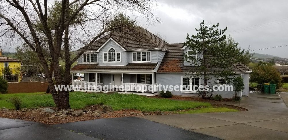Foto principal - 726 Sterling Ct