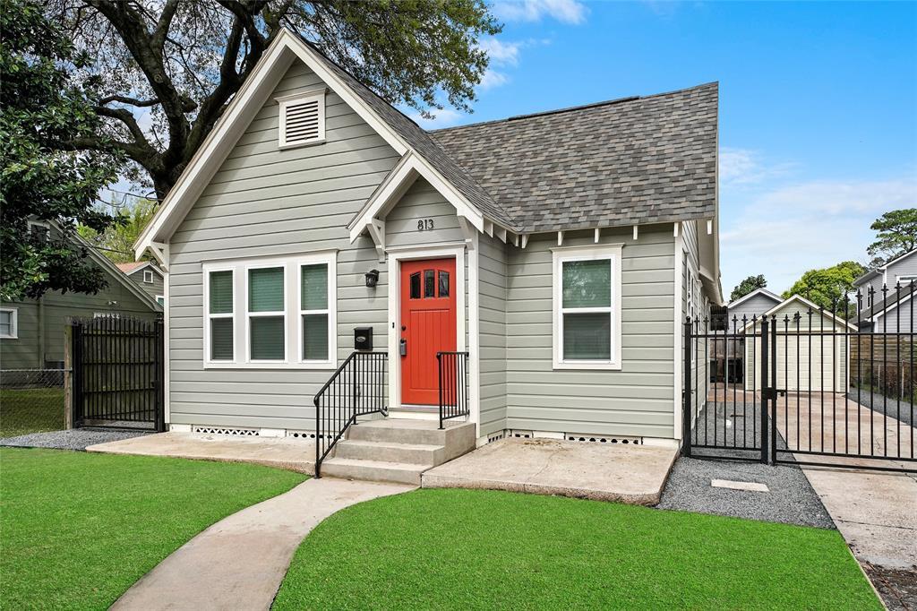 Primary Photo - 813 Woodard St