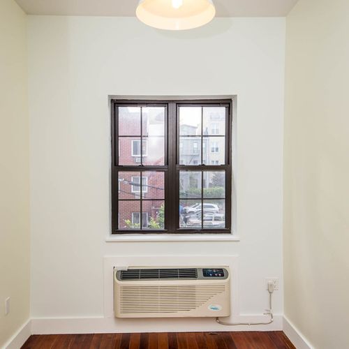 Building Photo - 1436 Dekalb Ave