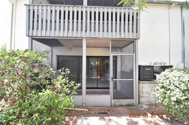Building Photo - 877 114th Ave N