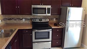 Foto del edificio - 13336 Fairway Glen Dr