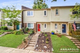 Building Photo - 40 Rockwell Ct