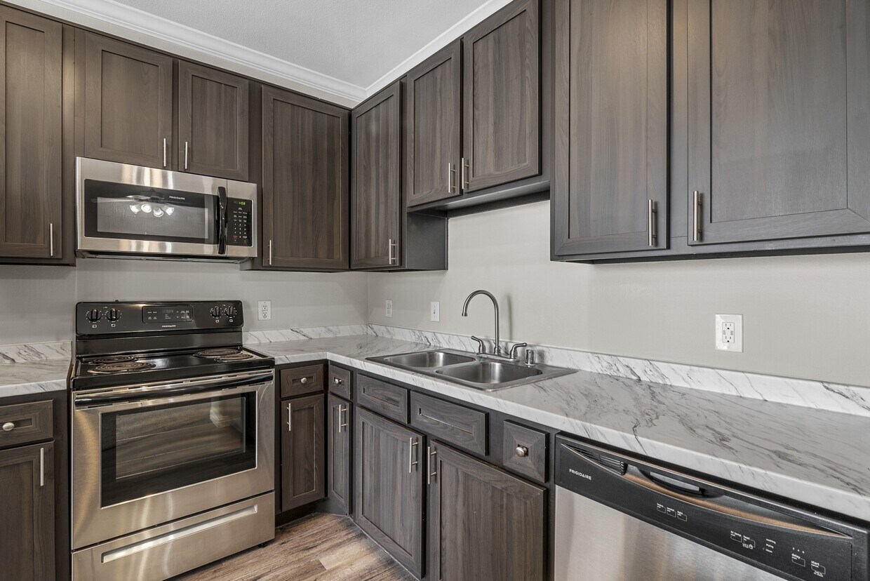 3101 Place Apartments Apartments in Rosenberg, TX