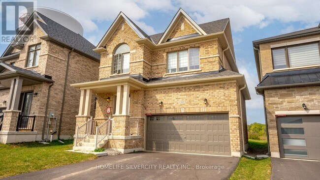 Photo du bâtiment - 102 Strickland Ave