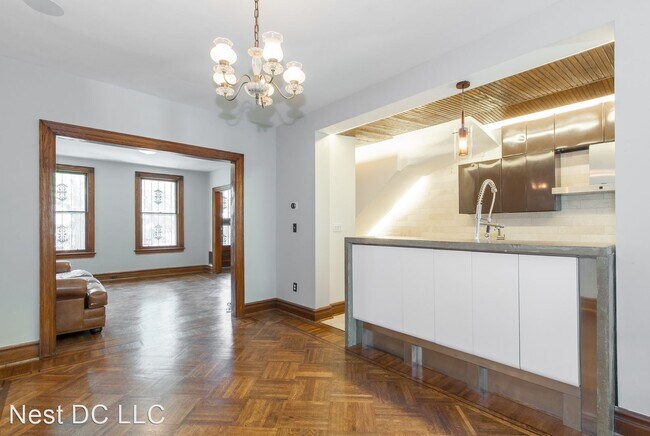 Foto del edificio - 3 br, 1 bath House - 1358 Parkwood Place NW