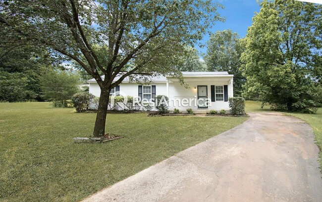 Building Photo - 4 br, 2 bath House - 209 Friendship Cv