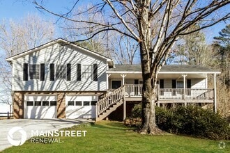 Building Photo - 112 Creekview Dr