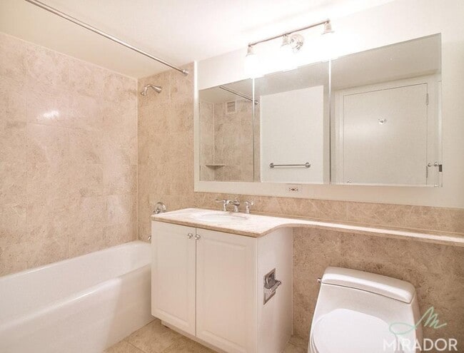 Foto del edificio - 2 bedroom in New York NY 10010