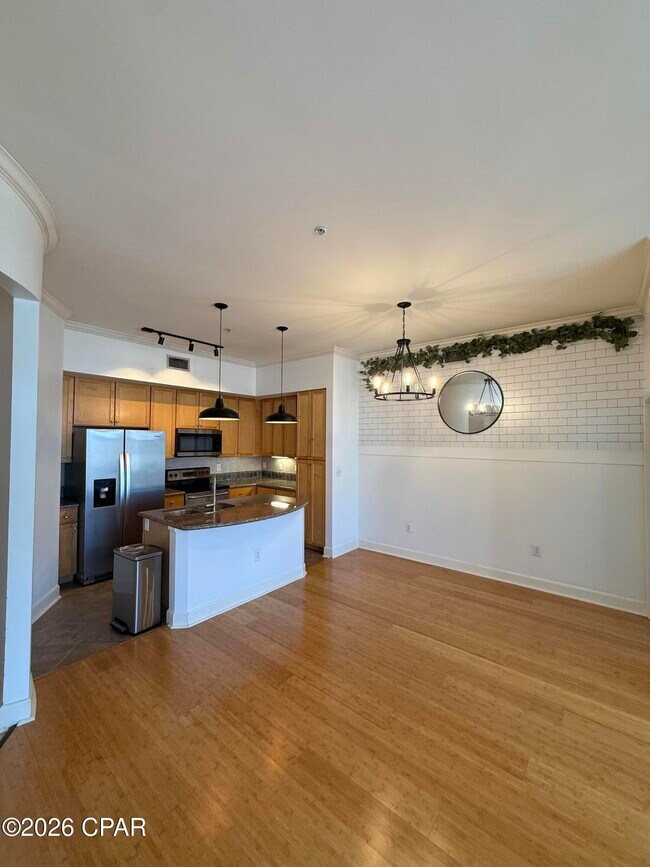 Foto del edificio - 8700 Front Beach Rd