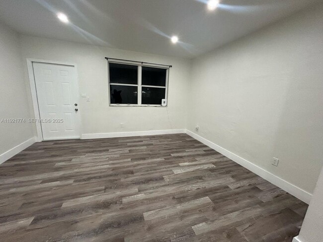 Building Photo - 2931 NW 47th St