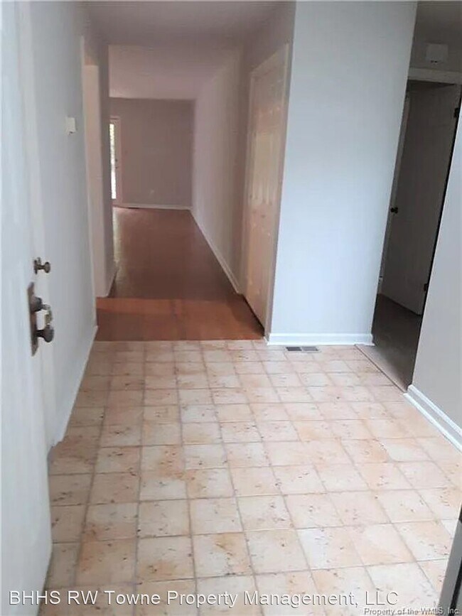 Building Photo - 2 br, 2 bath House - 530 Spring Trace