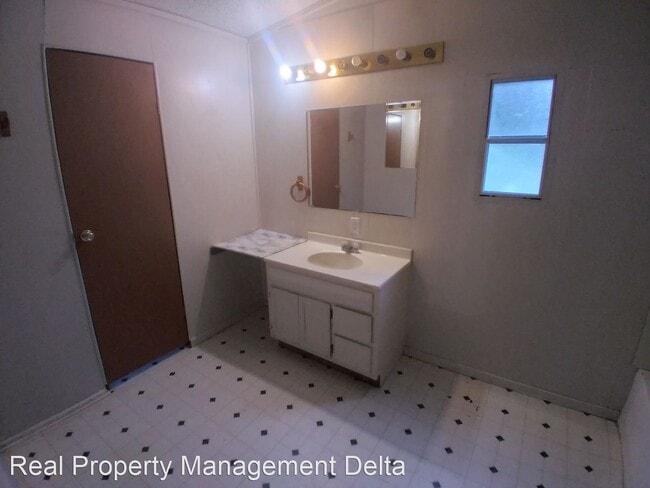 Building Photo - 2 br, 2 bath House - 228 Melody Lane