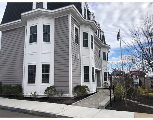 Primary Photo - 80 Pearl Pl