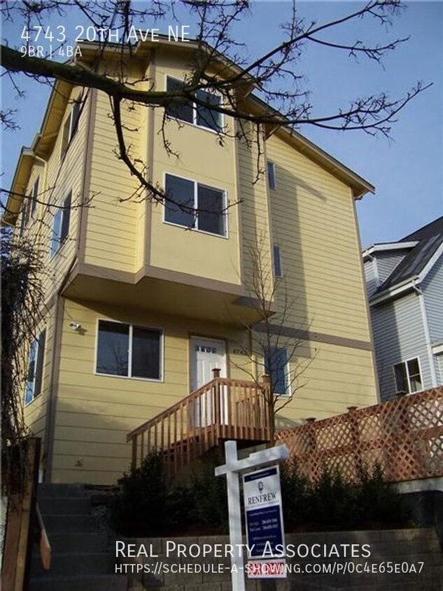 Primary Photo - 4743 20th Ave NE