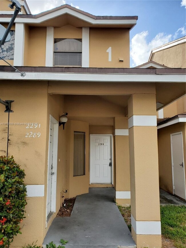 Building Photo - 2289 SW 80th Terrace