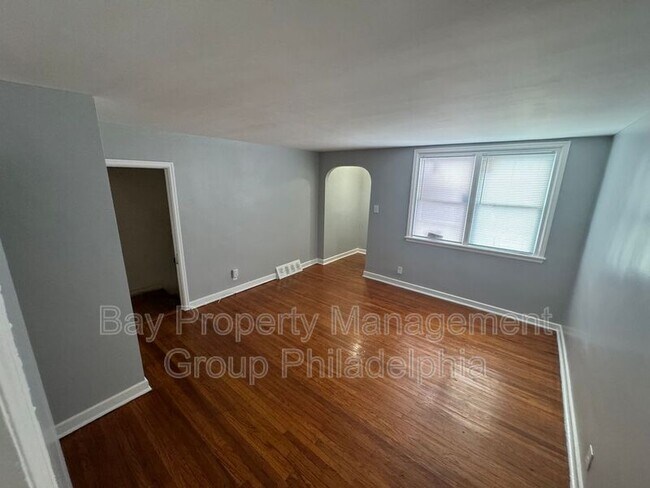 Foto del edificio - 521 E Tabor Rd