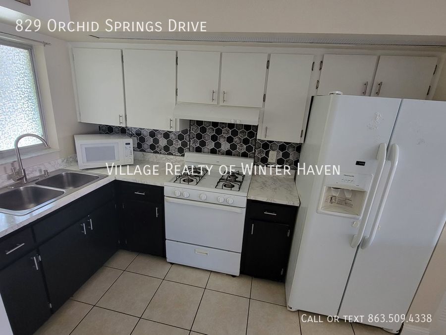 Primary Photo - SE Winter Haven - Lagoon View Condo - with...