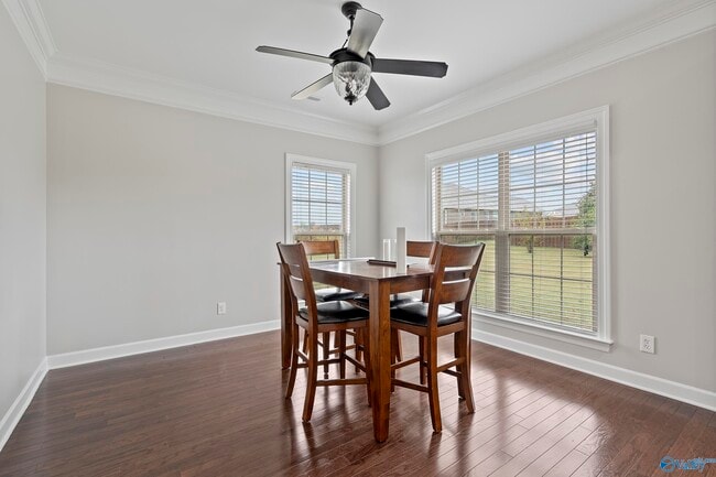 Foto del edificio - 16183 Evarard Dr NW