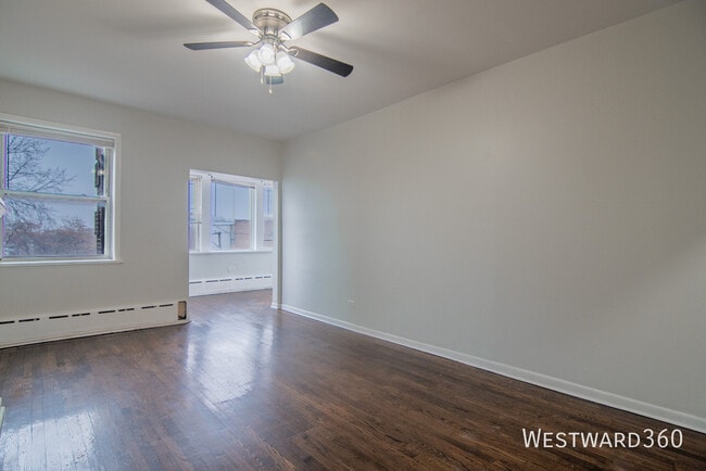 Building Photo - 308 S Springfield Ave