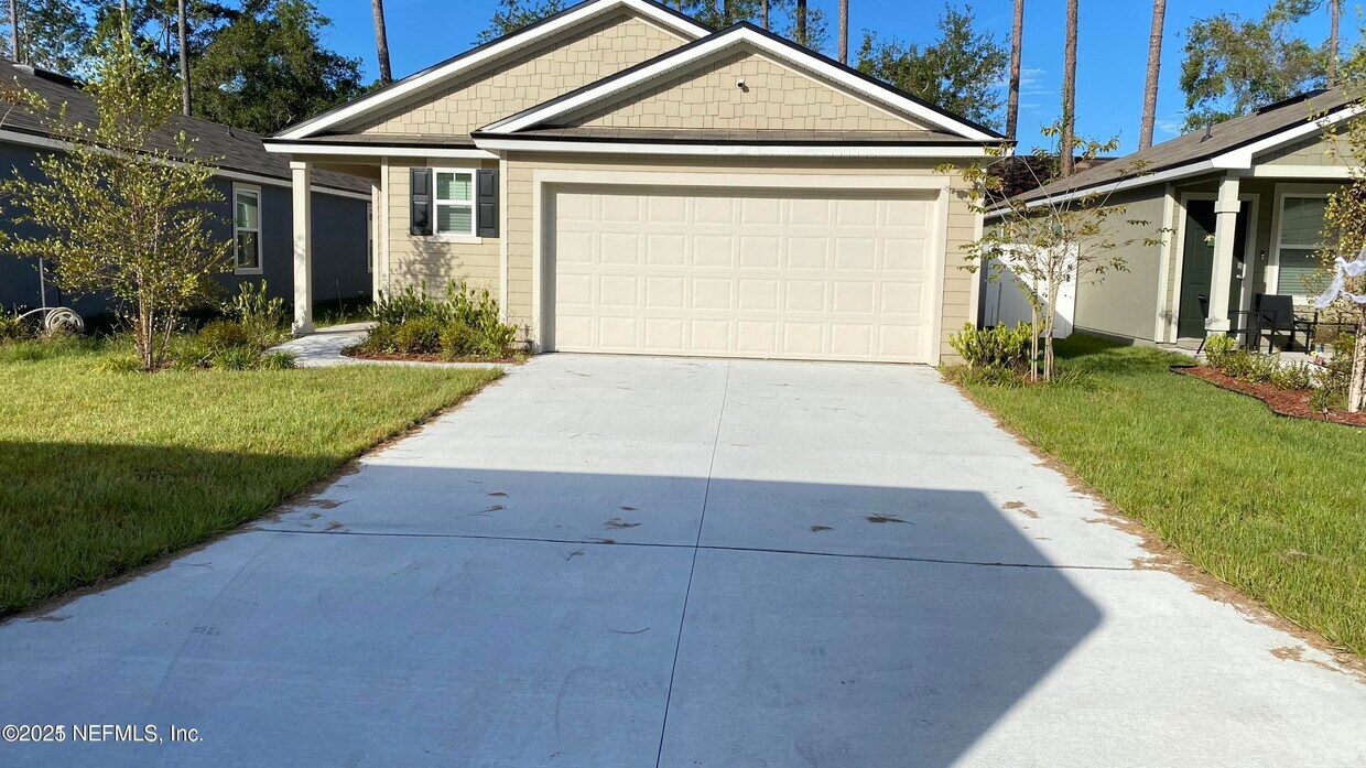 Foto principal - 5780 Calvary Dr